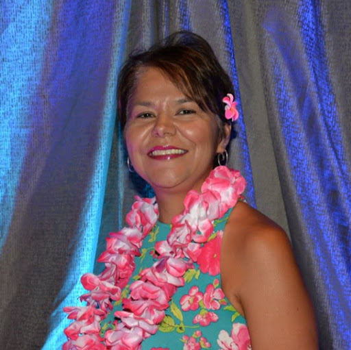 Theresa Garza Photo 35