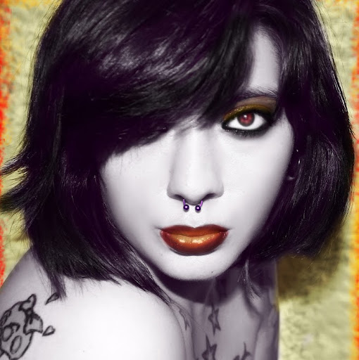 Randi Wolfe Photo 3