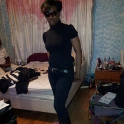 Terri Thomas Photo 9