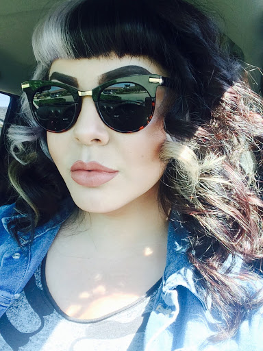 April Martinez Photo 37