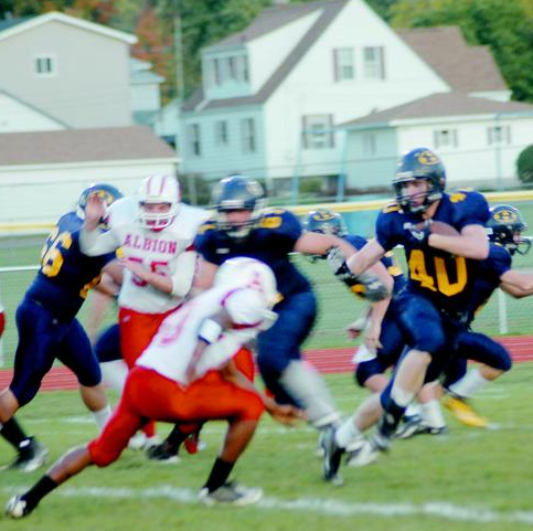 Dustin Lewis Photo 9