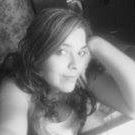 Janet Zepeda Photo 9