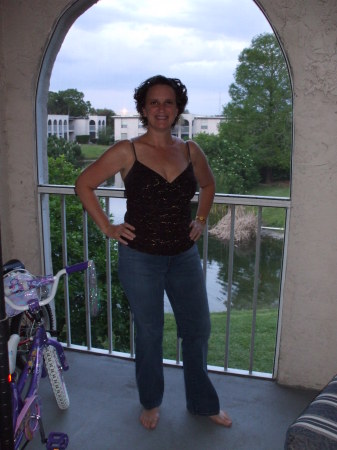 Jennifer Barrows Photo 8