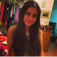 Victoria Alvarez Photo 18
