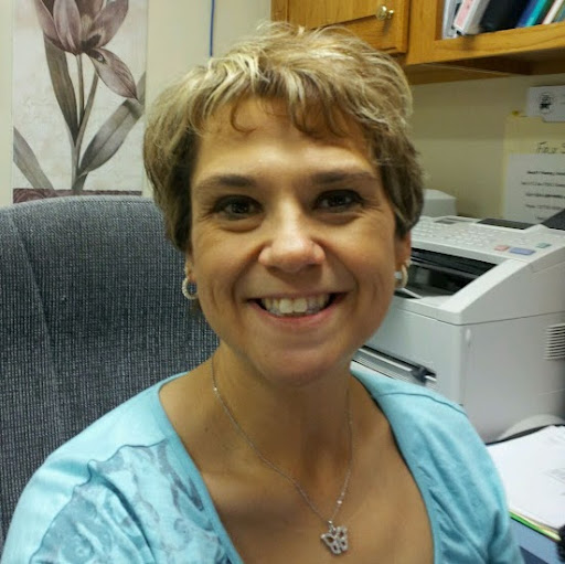 Bobbie Worthington Photo 12
