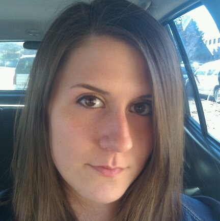 Alice Lyons Photo 17