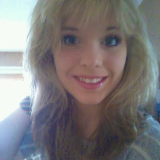 Ellen Bush Photo 20