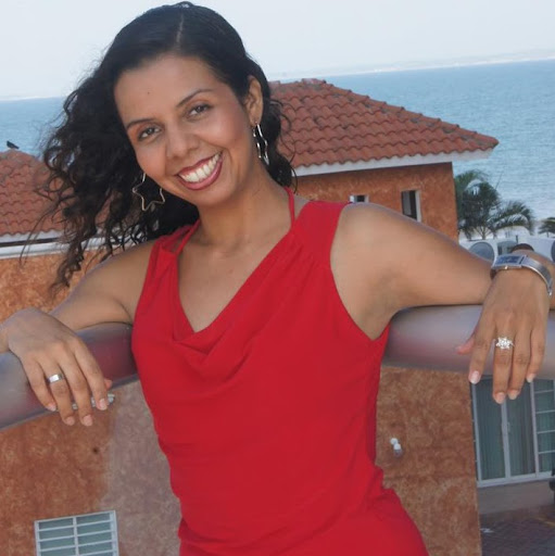 Rosa Manzano Photo 19
