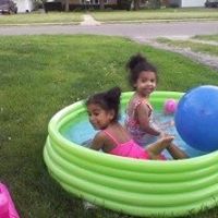 Traci Staggs Photo 3