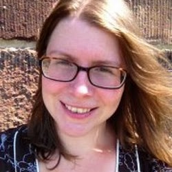 Laura Grady Photo 28