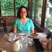 Darlene Hunter Photo 15