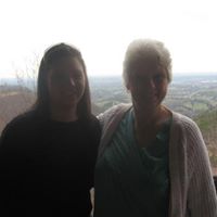 Vickie Bennett Photo 14