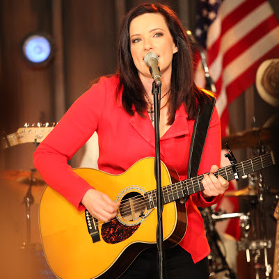 Brandy Clark Photo 37