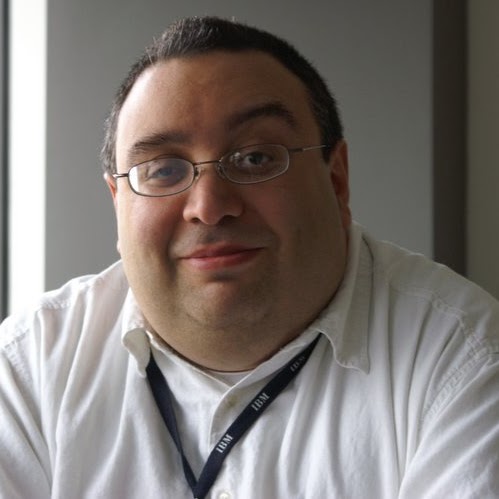 Michael Medina Photo 32