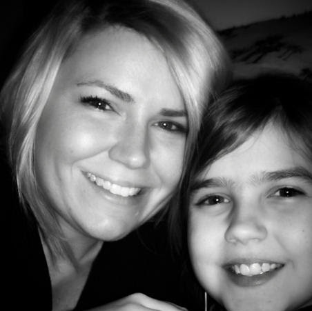 Amy Burris Photo 18