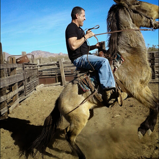 Tony Garcia Photo 44