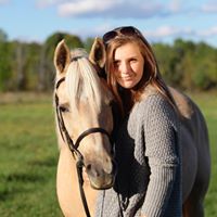 Rebecca Mccracken Photo 17