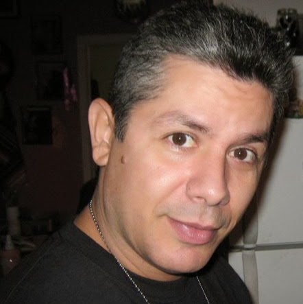 Richard Reyes Photo 7