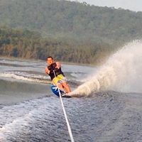 Luke Barry Photo 11