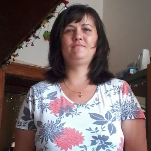 Andrea Simon Photo 17