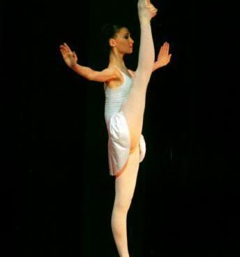 Harriet Holliday Photo 3