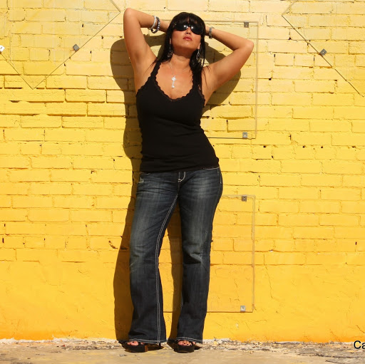 Andrea Albright Photo 15