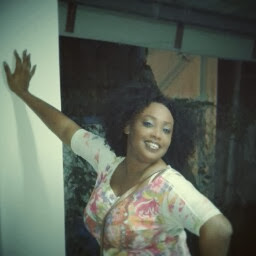 Candice Bailey Photo 7