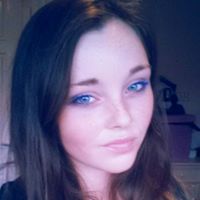 Caroline Jenkins Photo 11