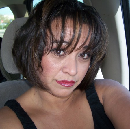 Linda Steele Photo 20