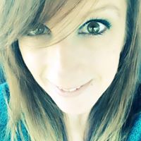 Amber Sidwell Photo 8
