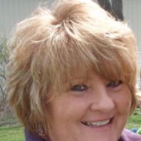 Michelle Helmer Photo 7