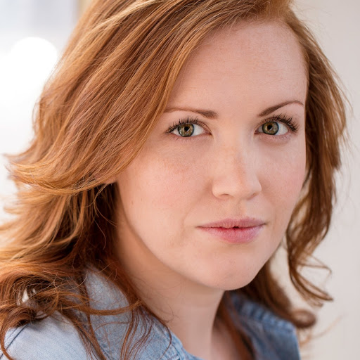 Emily Phillips Photo 41