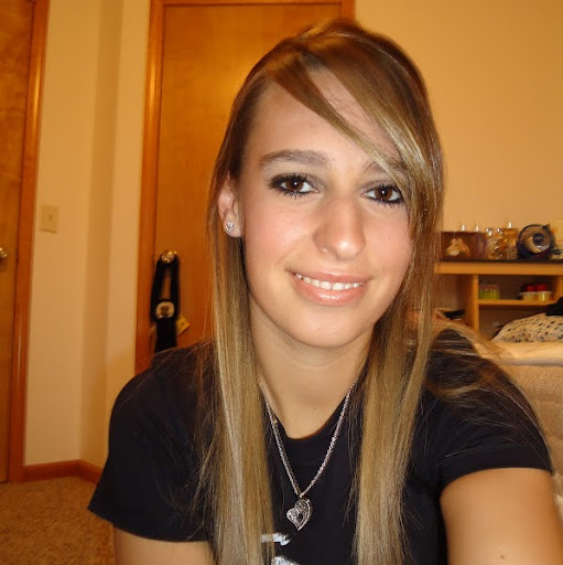 Jennifer Good Photo 42
