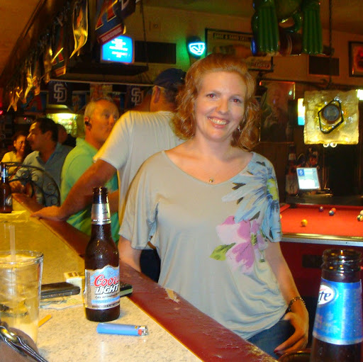 Anne Haynes Photo 44