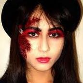 Liliana Flores Photo 34