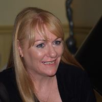 Theresa Grice Photo 6