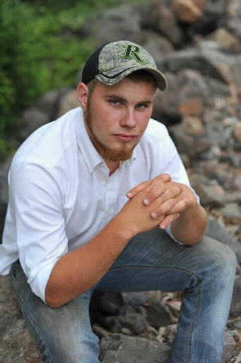 Sean Thomas Photo 13