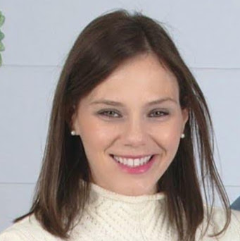 Nicole Ryan Photo 7