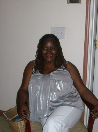 Stephanie Brent Photo 16