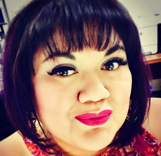 Donna Gomez Photo 10