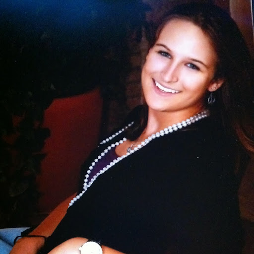 Stephanie Bass Photo 30