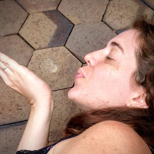 Elizabeth Weber Photo 40