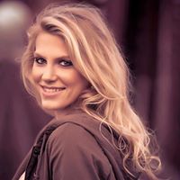 Reagan Russell Photo 20