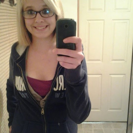 Sarah Homan Photo 6