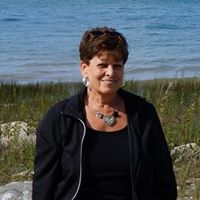 Sandra Barker Photo 27