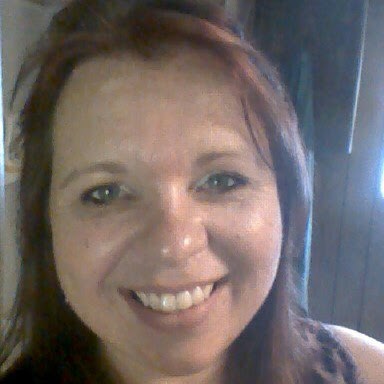 Michelle Whitaker Photo 17