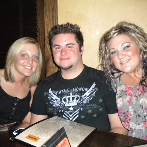 Ty Armstrong Photo 6