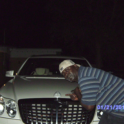 Robert Fort Photo 10