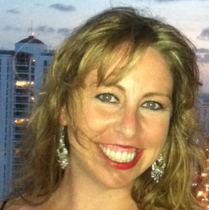 Elizabeth Godfrey Photo 8