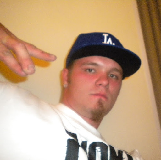Aaron Peoples Photo 33